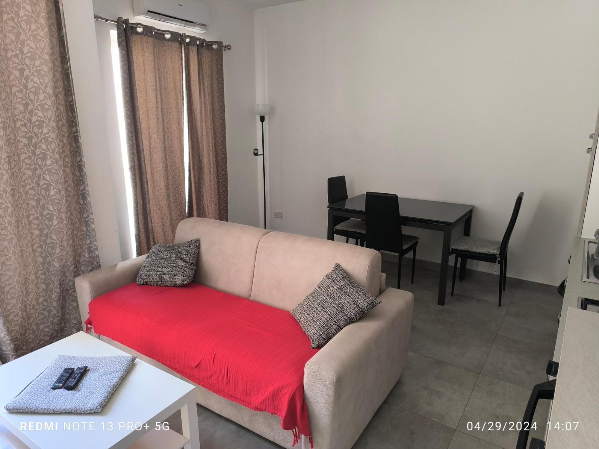One Bedroom Tea Apartment Il-Gzira Esterno foto