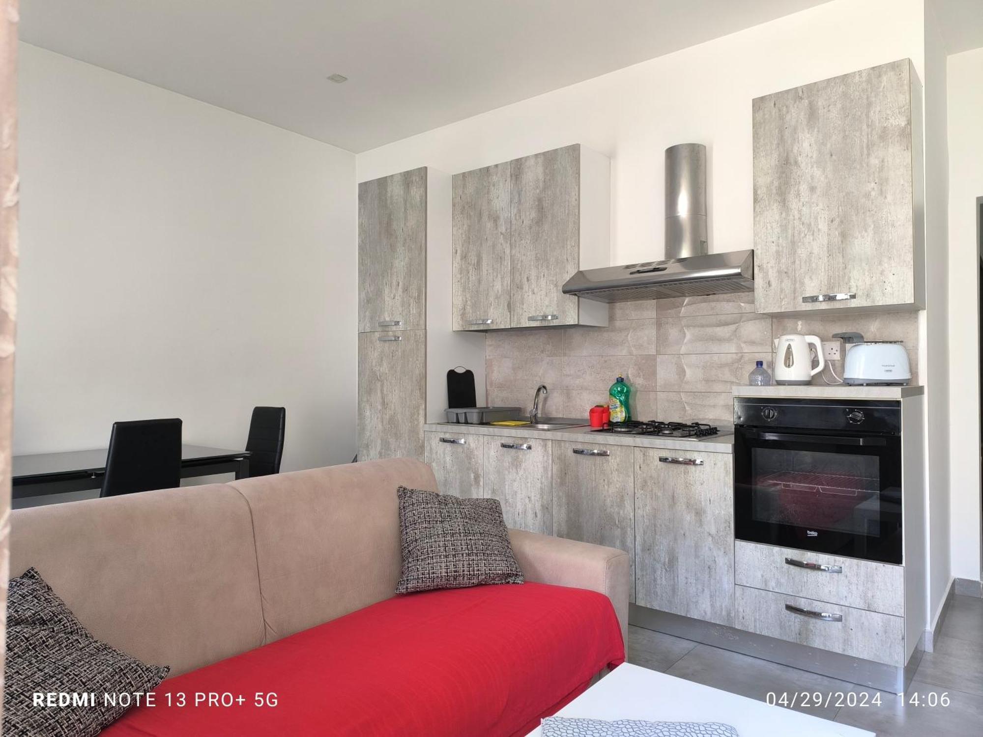 One Bedroom Tea Apartment Il-Gzira Esterno foto
