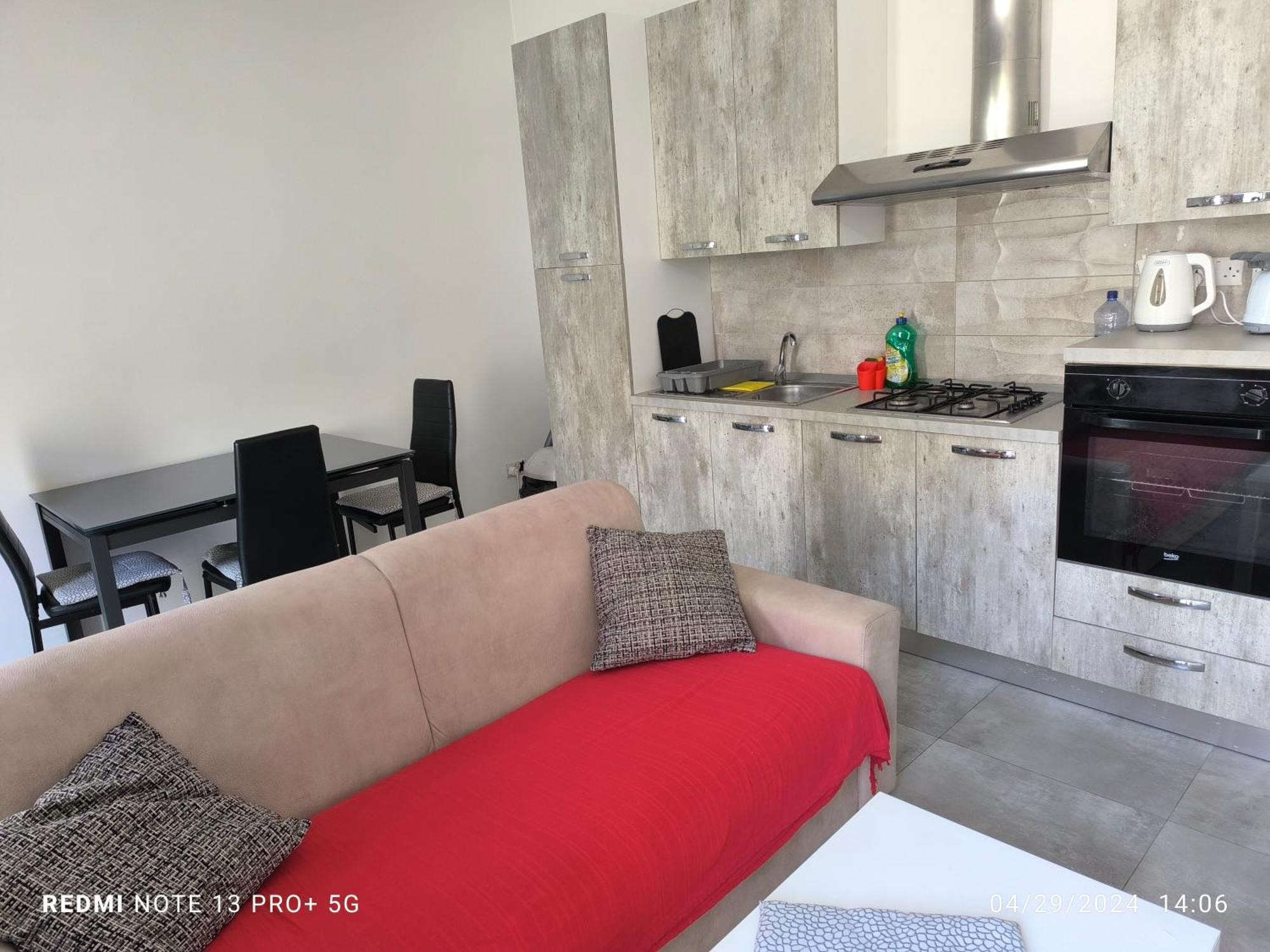 One Bedroom Tea Apartment Il-Gzira Esterno foto