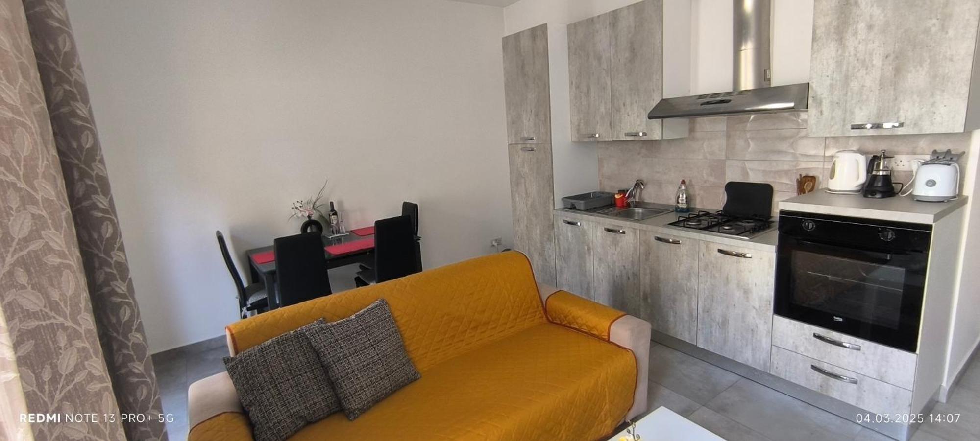 One Bedroom Tea Apartment Il-Gzira Esterno foto